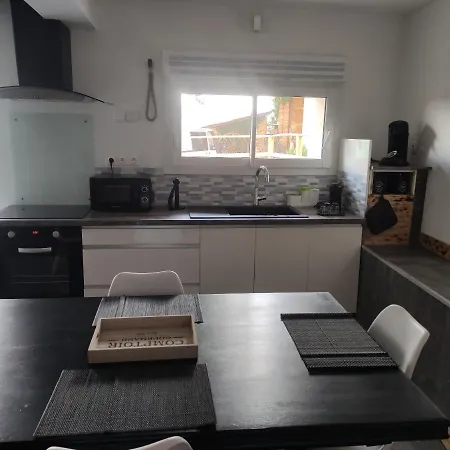 Chez Nono Et Vero Roussillon (Isere)